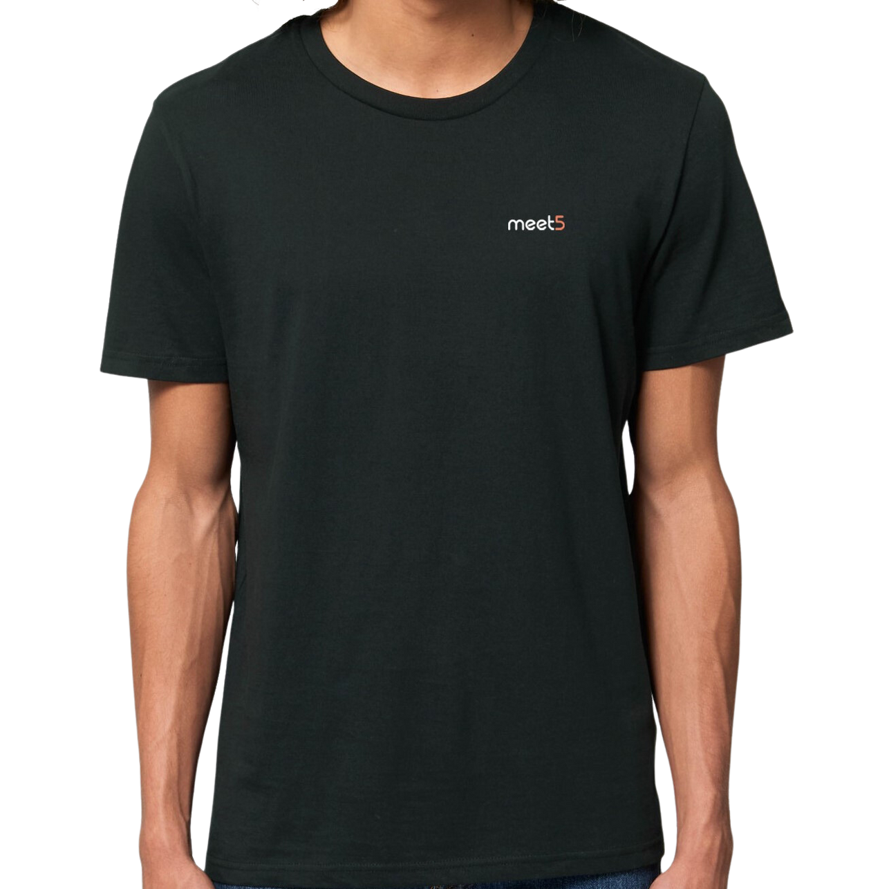 Meet5 T-Shirt in Schwarz, einfarbig mit gestickten Meet5 Logo auf der linken Brust.