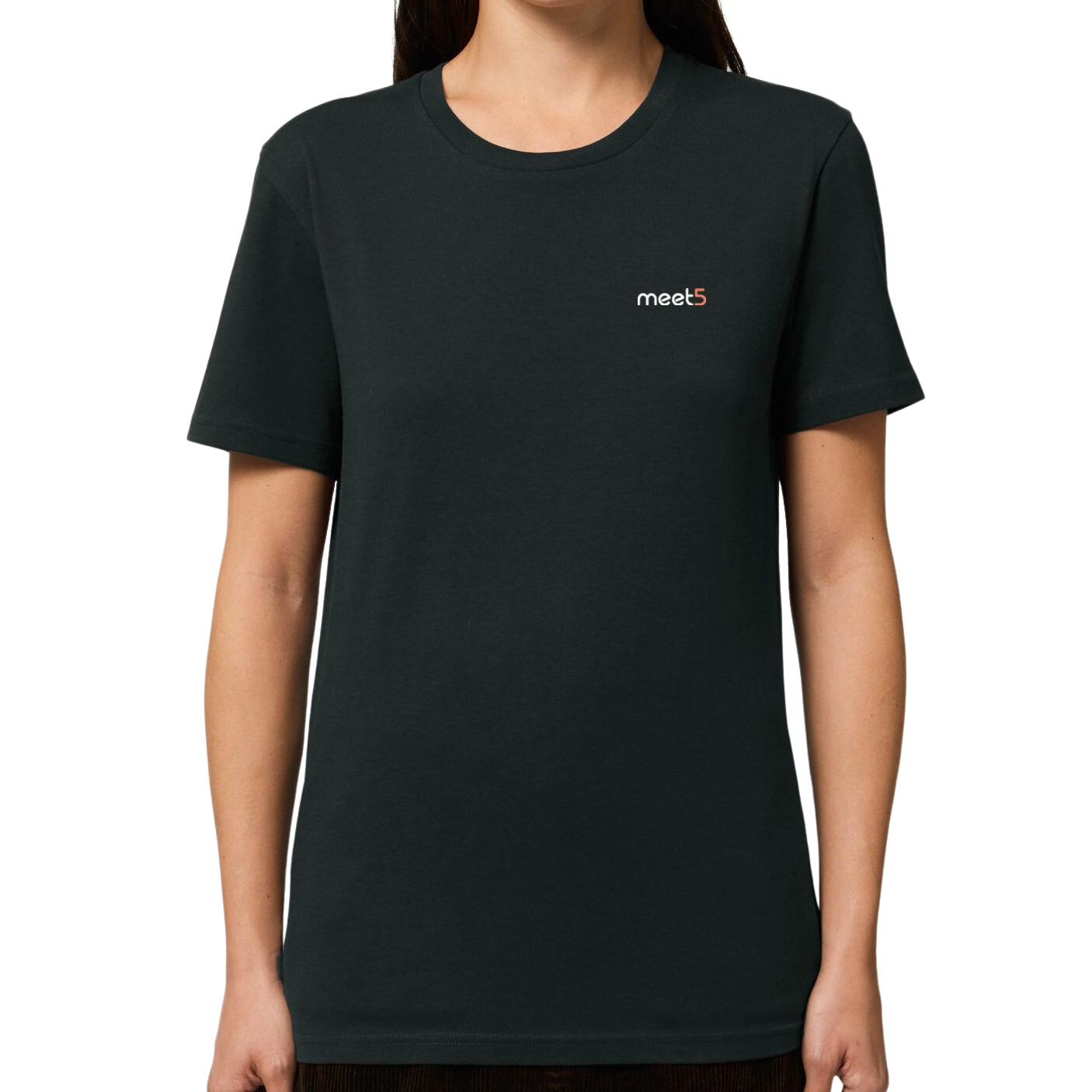 Meet5 T-Shirt in Schwarz, einfarbig mit gestickten Meet5 Logo auf der linken Brust.